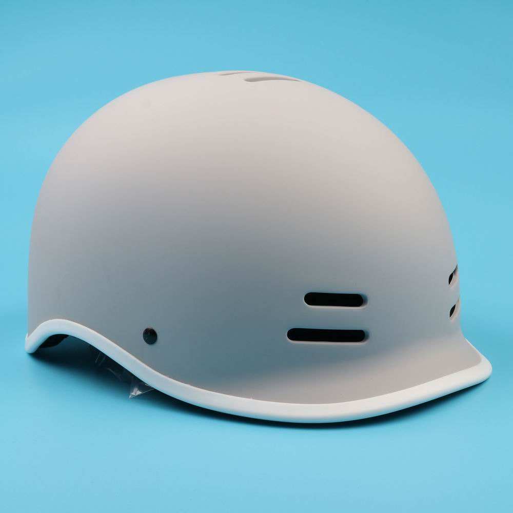 Wholesale CE Certified Adult Skating Helmet Skateboard Safety Electric Scooter Skate Board Helmet for Adult