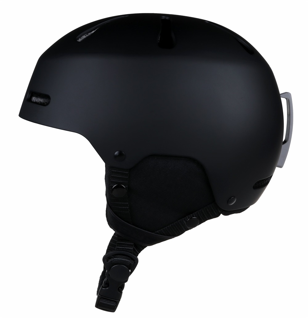 youth snowboarding helmets