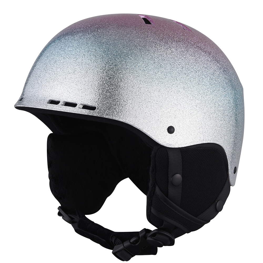 adult snow helmet