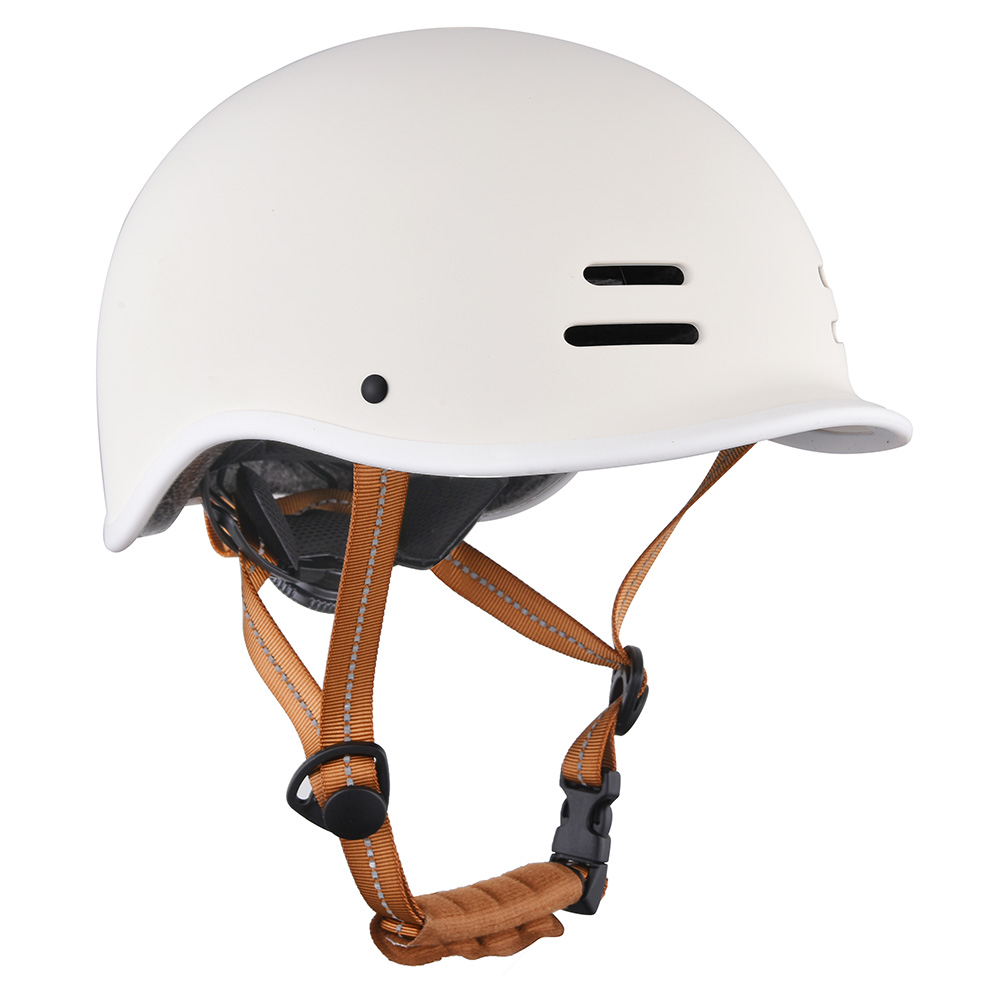 Wholesale CE Certified Adult Skating Helmet Skateboard Safety Electric Scooter Skate Board Helmet for Adult White