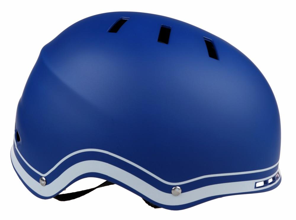 Water Sport Helmet, Unisex Adjustable Rafting Kayak Safety Helmet for Outdoor Water Sports