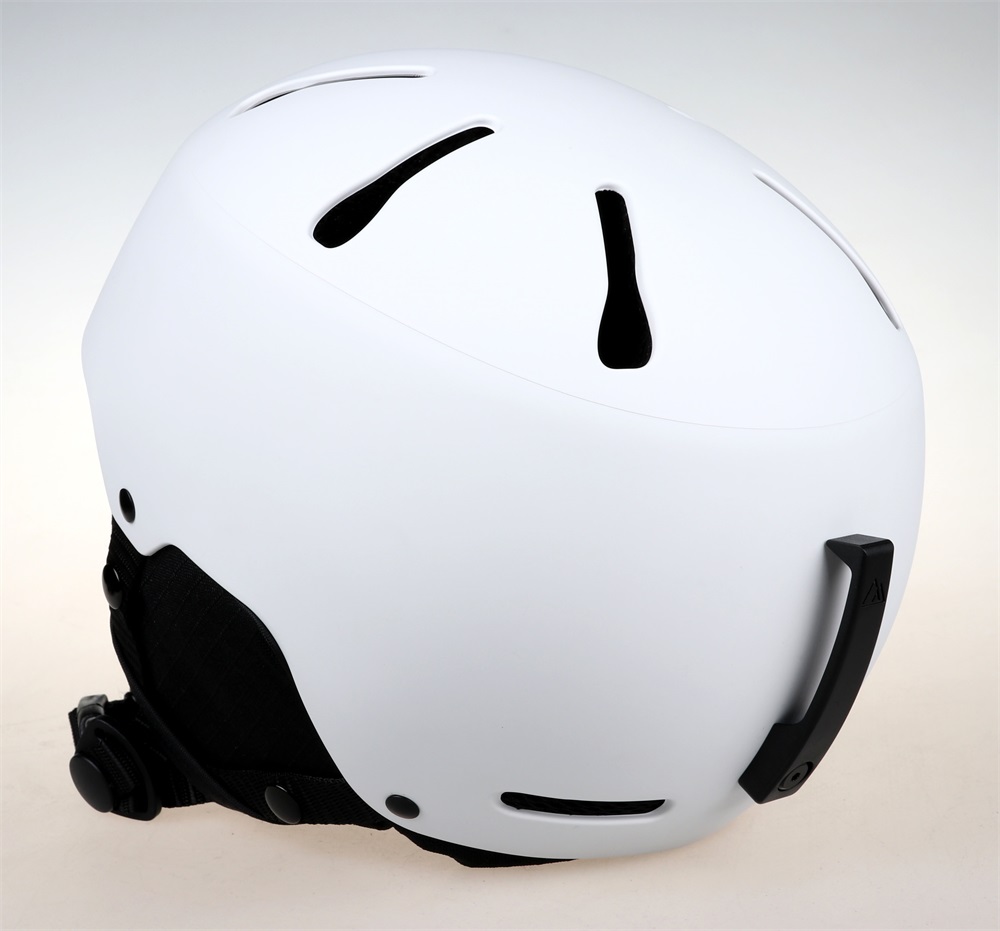 best women's ski helmet