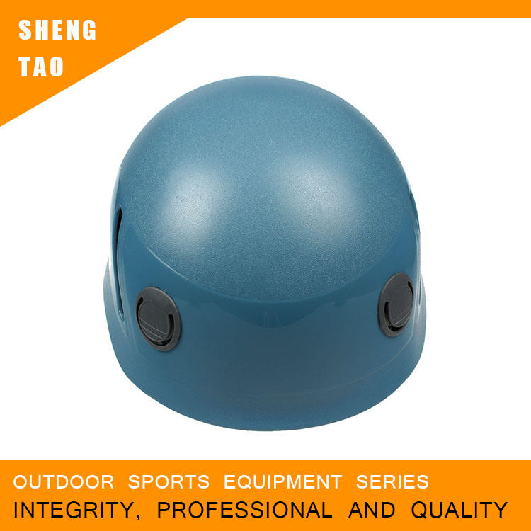 Best Mountain Climbing Helmet 03