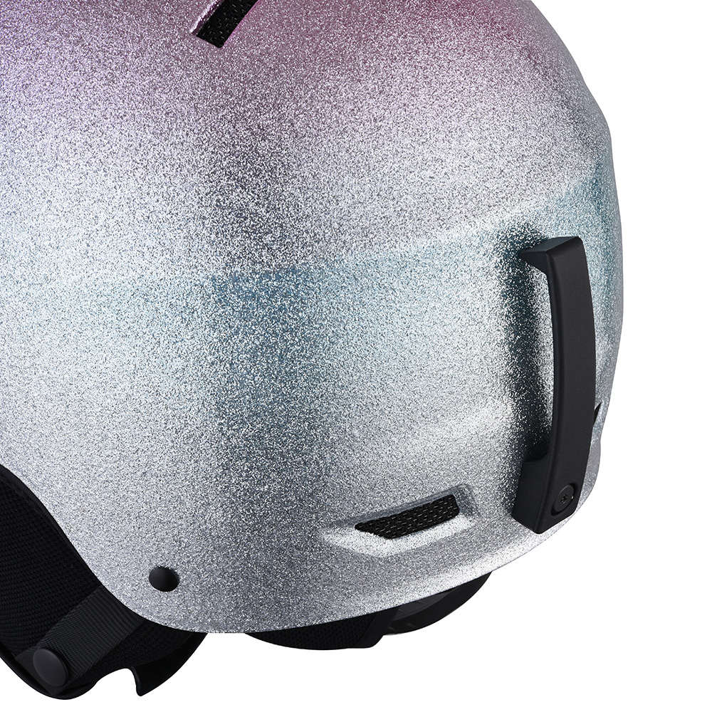 CE Approved Outdoor Sports Equipment Ski Helmet Skiing Equipment Snowboard Helmet Light