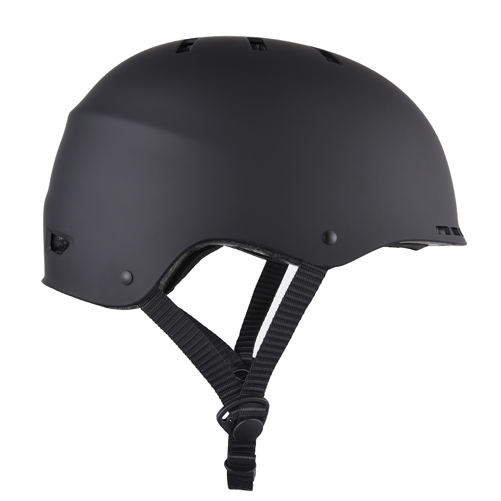 childs skate helmet