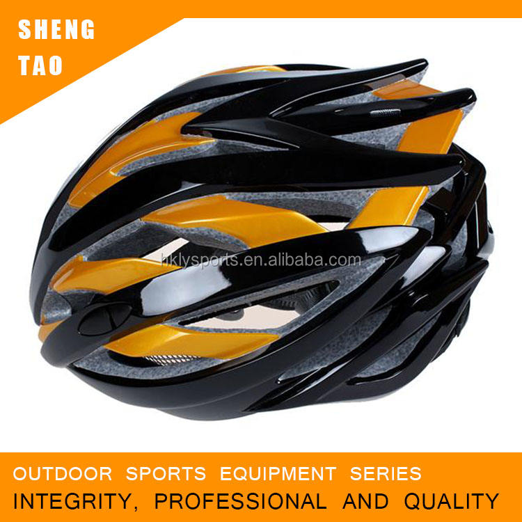2016 Latest Design Bicycle Helmet with CE
