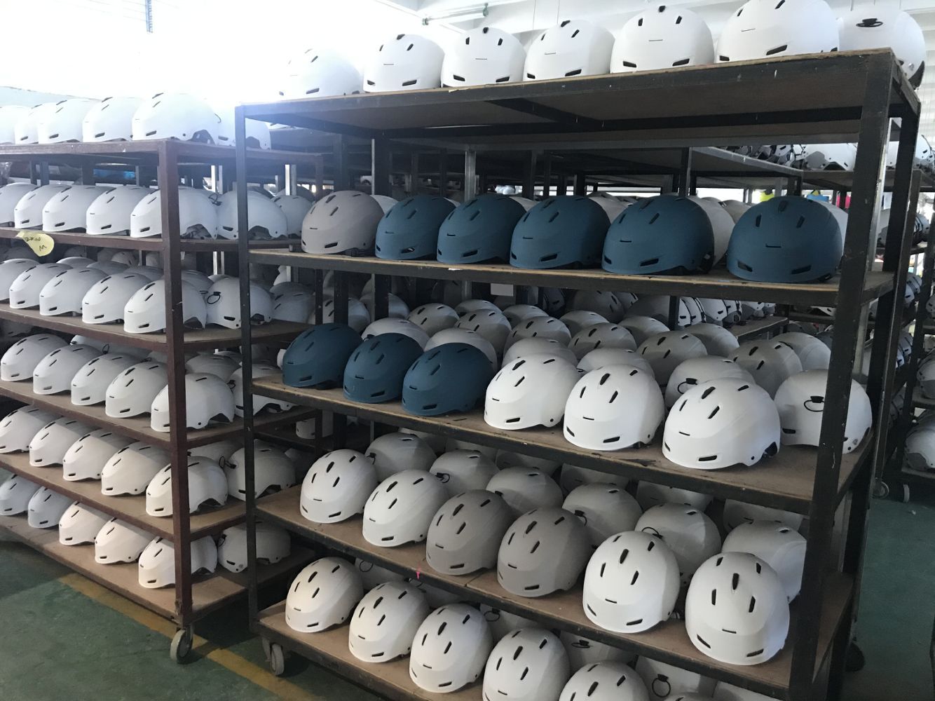 safest ski helmet