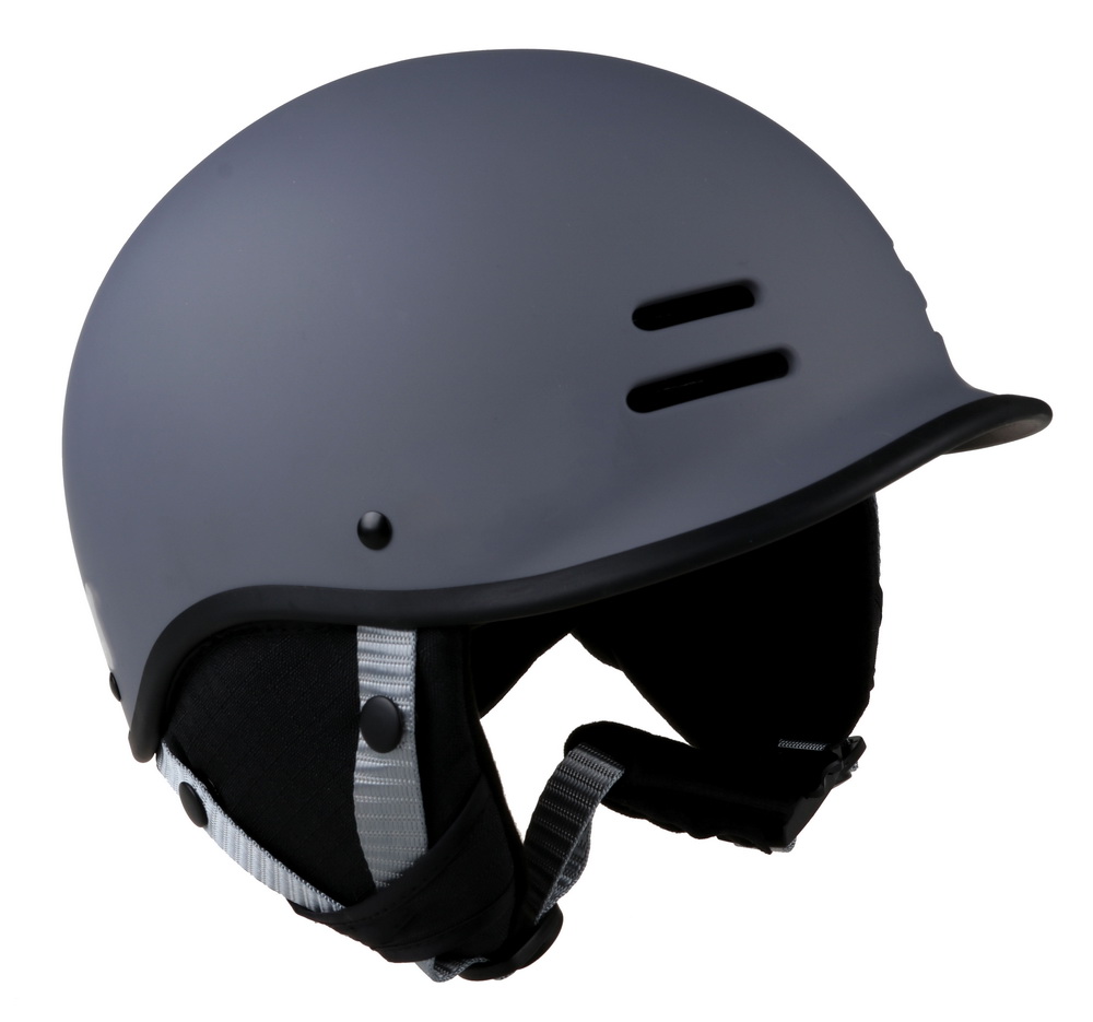 skii helmet