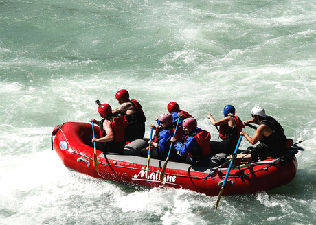 raft-1429872_1280.jpg