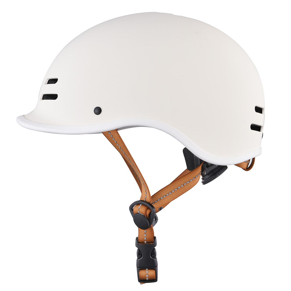 Wholesale CE Certified Adult Skating Helmet Skateboard Safety Electric Scooter Skate Board Helmet for Adult White