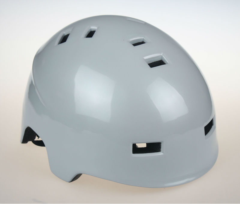 skatboard helmet