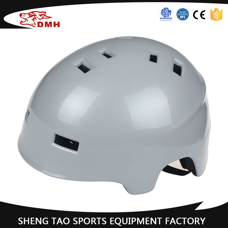 ST036-01 Skate Helmet