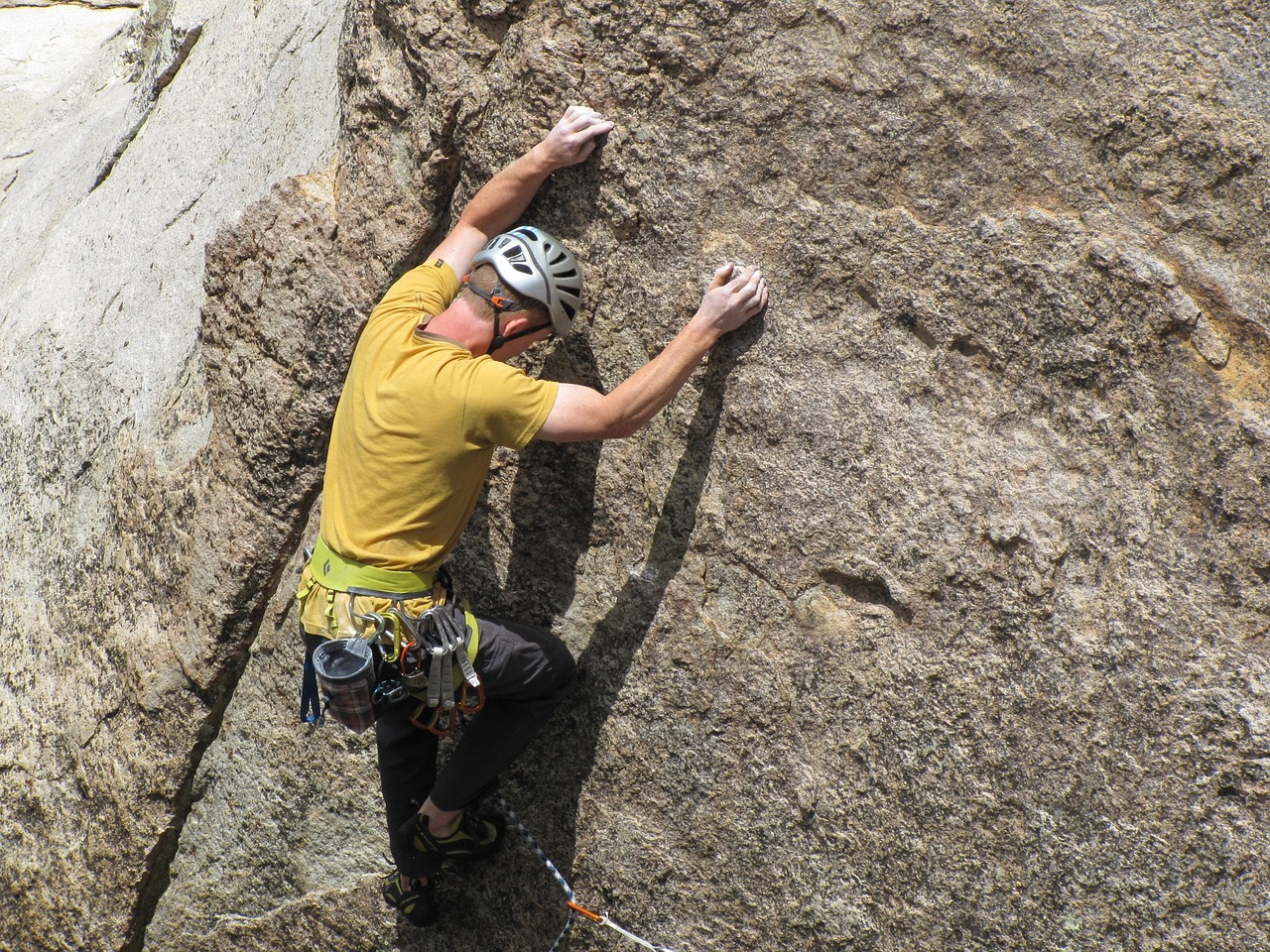 how should a climbing helmet fit